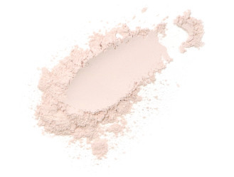 KITAO Silk Powder 70 Bright Up Color/Пудра для лица из шёлка осветляющая тон 9 грамм