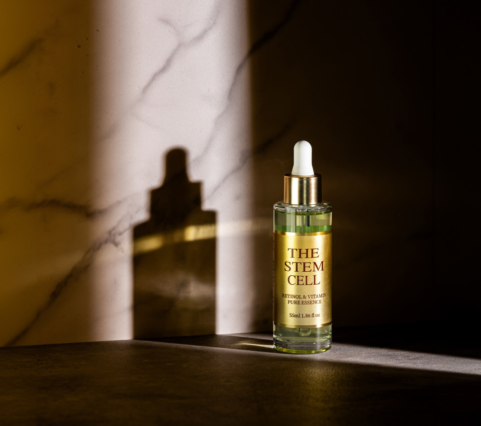THE STEM CELL RETINOL＆VITAMIN PURE ESSENCE/Антивозрастная сыворотка со стволовыми клетками, экзосомами, 2 видами ретинола, липосомами и витамином С, 55 мл